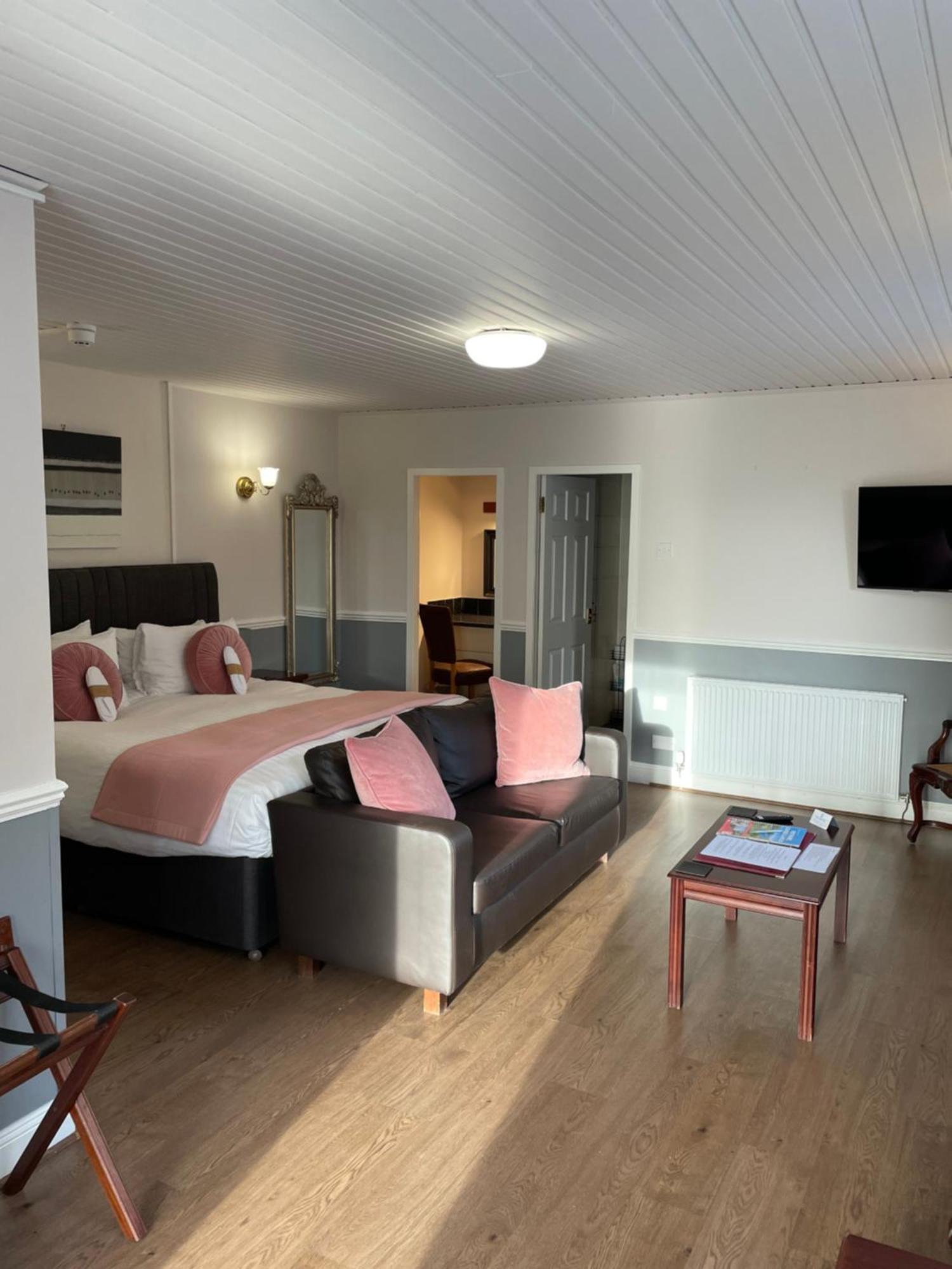 The Claymore Guest House Pitlochry Zewnętrze zdjęcie